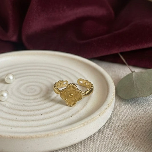 Golden Clover Ring